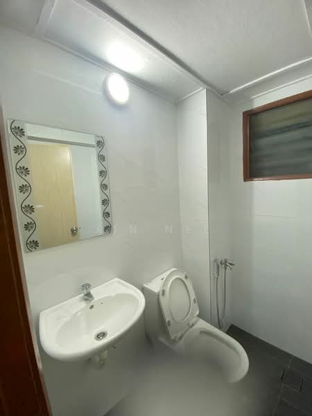 Apartment for Sale at Vista Angkasa - Xin Nee - Bathroom - PropertyGuru.com.my
