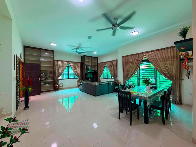 Semi-Detached House for Sale in Taman Nusa Idaman (Iskandar Puteri (Nusajaya)) - Edwin Toh - Living Room - PropertyGuru.com.my