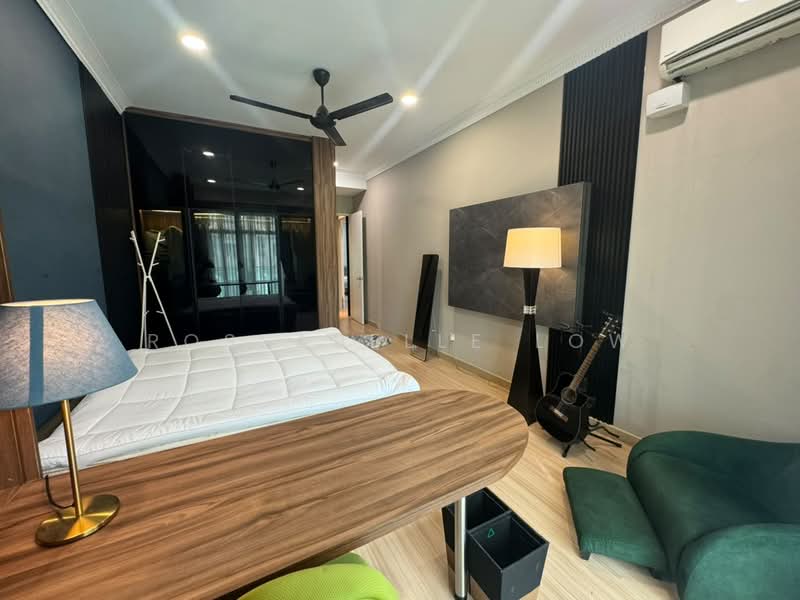 3-storey Terraced House for Sale in Bandar Nusaputra (Puchong) - Roseabelle Low - Bedroom - PropertyGuru.com.my