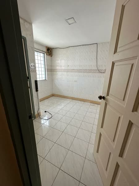 Rumah Berkembar untuk Dijual di Taman Bukit Segar (Cheras) - PJ Low - Interior - PropertyGuru.com.my