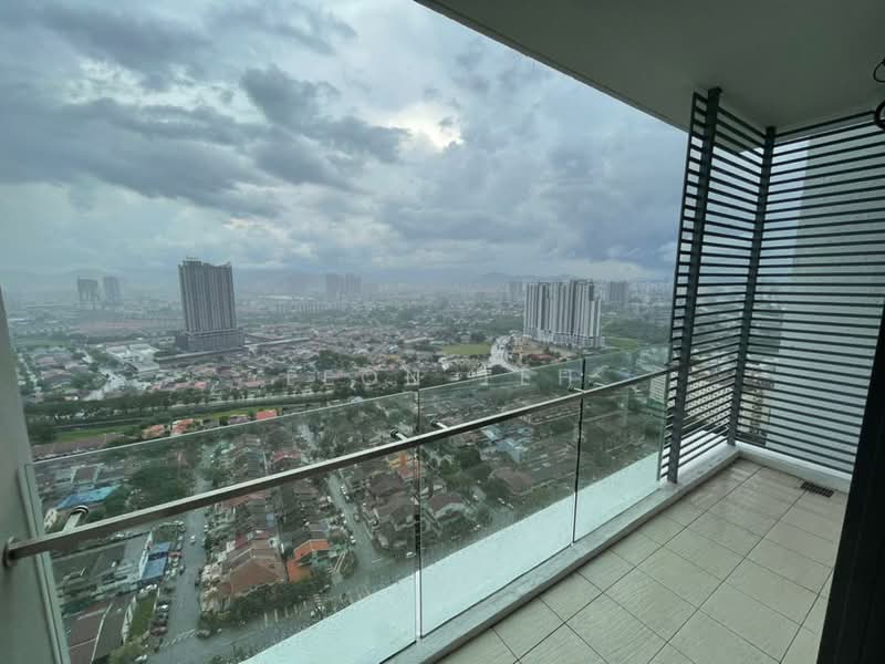 Kediaman Servis untuk Dijual di United Point (Residensi Berpadu) - Leon Teh - Balcony - PropertyGuru.com.my