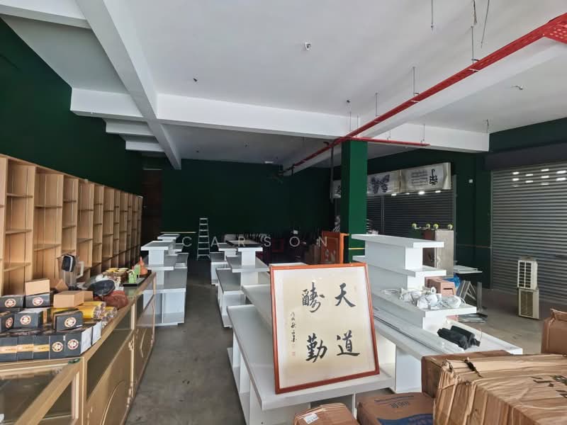 Shop / Office untuk Disewa di Taman Molek (Johor Bahru) - Carson . - Interior - PropertyGuru.com.my
