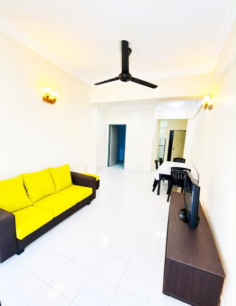 Condominium for Rent at Lakeside Tower - Jerry Tan - Living Room - PropertyGuru.com.my