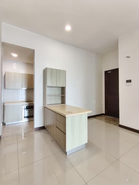Service Residence for Rent at Paragon Suites @ CIQ - Jane Ngoi - Kitchen - PropertyGuru.com.my