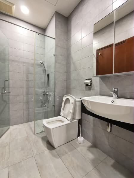 Service Residence for Rent at Paragon Suites @ CIQ - Jane Ngoi - Bathroom - PropertyGuru.com.my