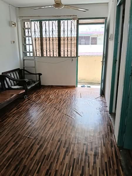 Flat for Sale at Flat Taman Ungku Tun Aminah - Gemma Wong - Living Room - PropertyGuru.com.my