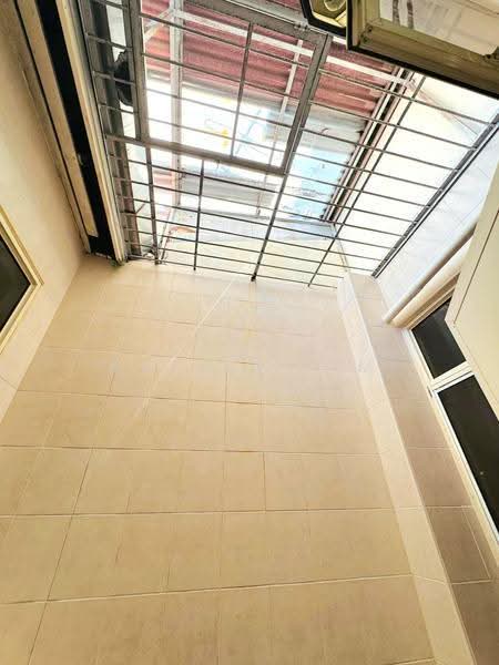 2-storey Terraced House for Sale in Midlands Park (Pulau Tikus) - Kelvin Lim - Interior - PropertyGuru.com.my