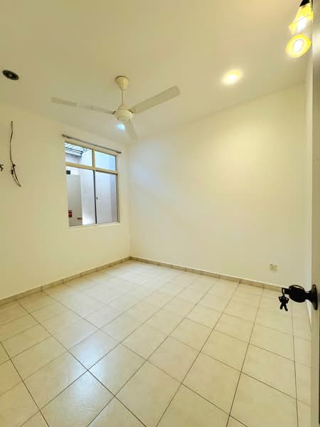 2-storey Terraced House for Sale in Midlands Park (Pulau Tikus) - Kelvin Lim - Interior - PropertyGuru.com.my