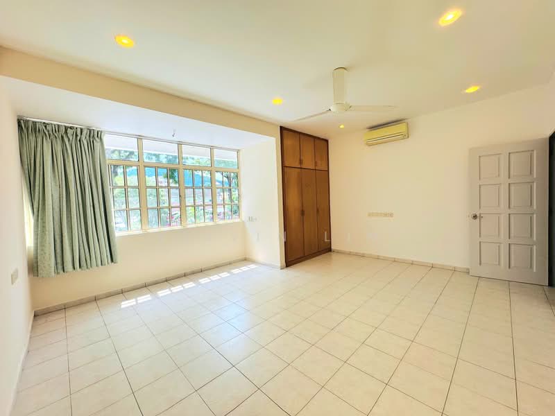 2-storey Terraced House for Sale in Midlands Park (Pulau Tikus) - Kelvin Lim - Bedroom - PropertyGuru.com.my