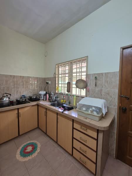 Rumah Berkembar untuk Dijual di Bandar Puteri Jaya (Sungai Petani) - YY Koay - Kitchen - PropertyGuru.com.my