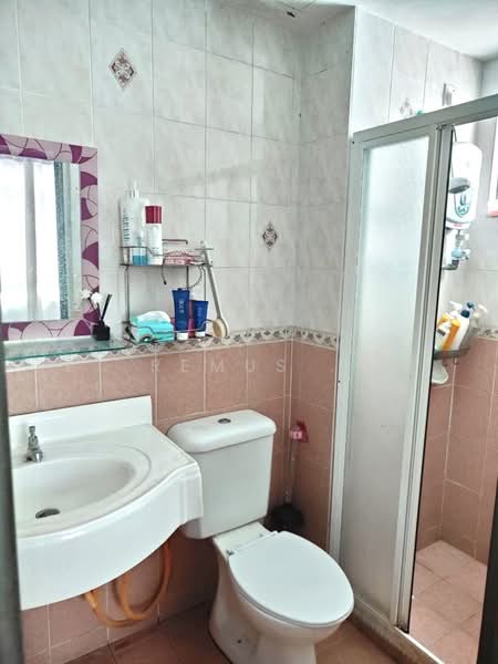 Condominium for Sale at Ketumbar Hill - Remus . - Bathroom - PropertyGuru.com.my