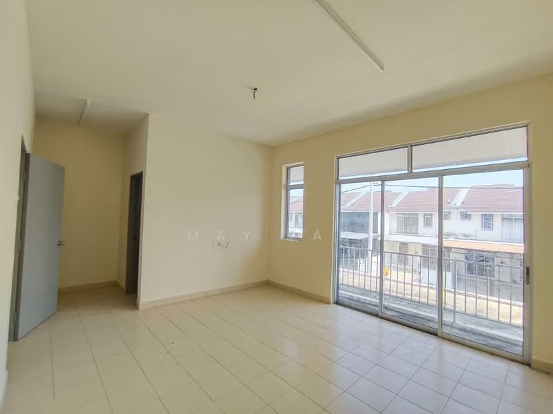 2-storey Terraced House for Sale in Bagan Serai (Perak) - May Tan - Living Room - PropertyGuru.com.my