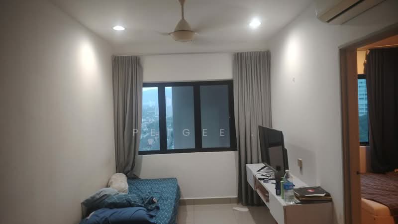 Kediaman Servis untuk Dijual di Hedgeford 10 Residences - PeiGee . - Bedroom - PropertyGuru.com.my