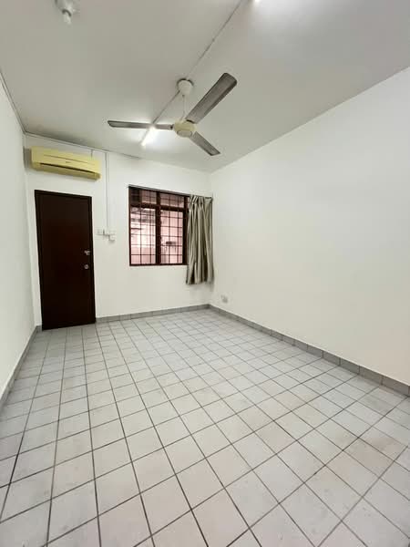Terraced House for Rent in Bandar Utama (Selangor) - Andy Chai - Interior - PropertyGuru.com.my