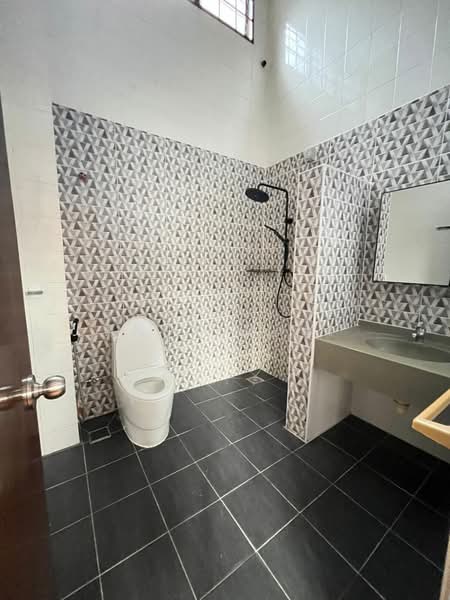 Terraced House for Rent in Bandar Utama (Selangor) - Andy Chai - Bathroom - PropertyGuru.com.my