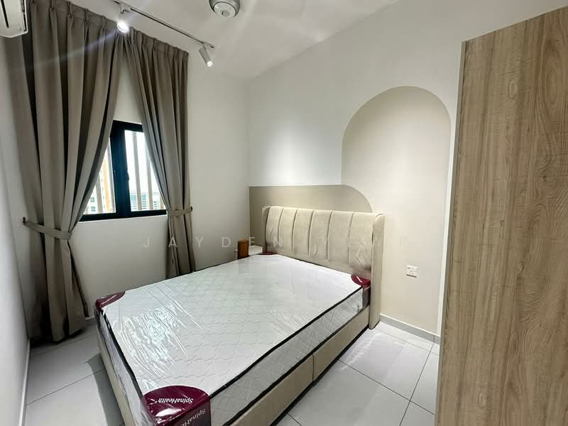 Service Residence for Sale at Sinaran @ Utropolis - Jayden Yeap - Bedroom - PropertyGuru.com.my
