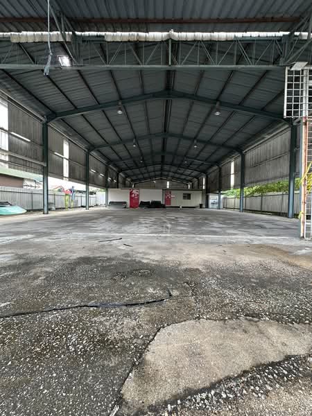 Commercial Bungalow for Rent in Bandar Country Homes (Rawang) - John . - Exterior - PropertyGuru.com.my