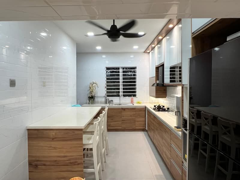 2-storey Terraced House for Sale in Kota Emerald (Rawang) - Junior Ong - Kitchen - PropertyGuru.com.my
