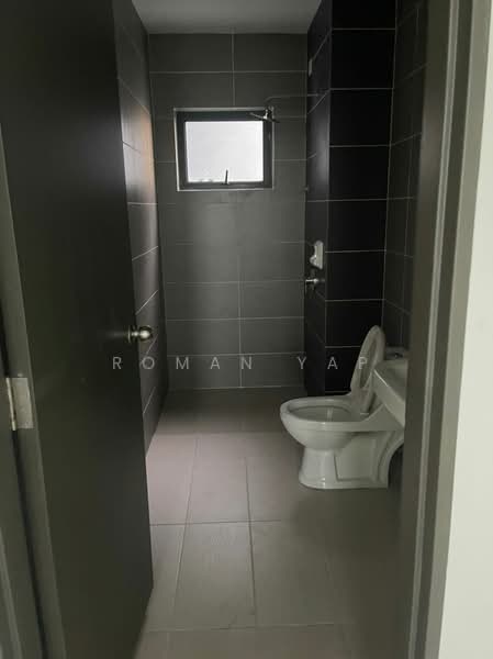 Condominium for Sale at The Henge - Roman Yap - Bathroom - PropertyGuru.com.my