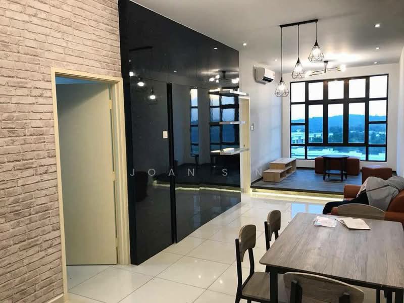 Kediaman Servis untuk Dijual di D'Summit Residences - Joan Sin - Living Room - PropertyGuru.com.my