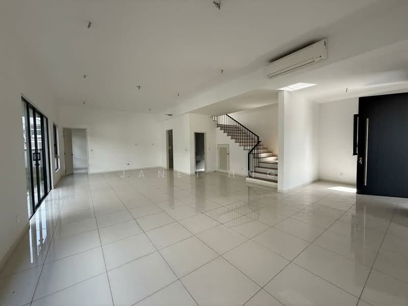 Semi-Detached House for Sale in Telok Panglima Garang (Selangor) - Janet Hng - Living Room - PropertyGuru.com.my