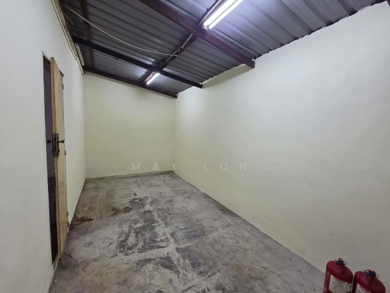 Shop for Rent in Taman Sri Tebrau (Johor Bahru) - Max Loh - Interior - PropertyGuru.com.my