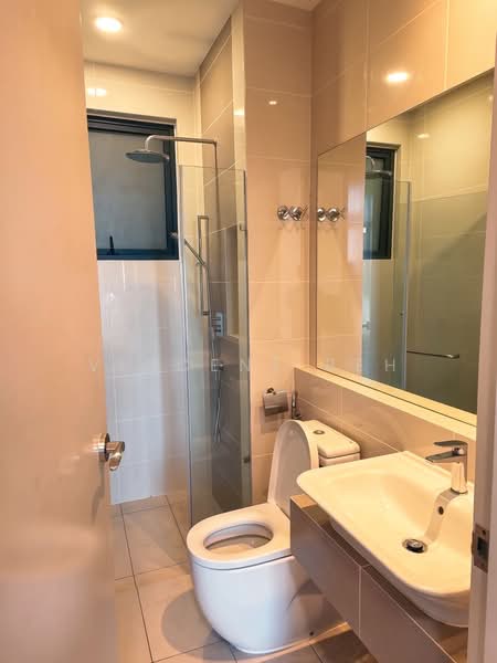 Kondominium untuk Dijual di Waltz Residences - Vincent Beh - Bathroom - PropertyGuru.com.my
