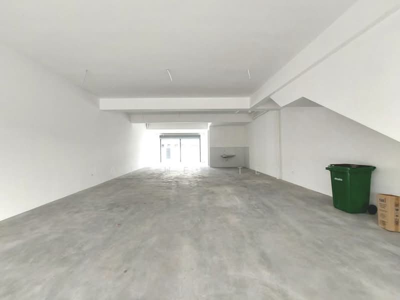 Shop for Rent in Setia Ecohill (Semenyih) - Matthew Teoh - Interior - PropertyGuru.com.my