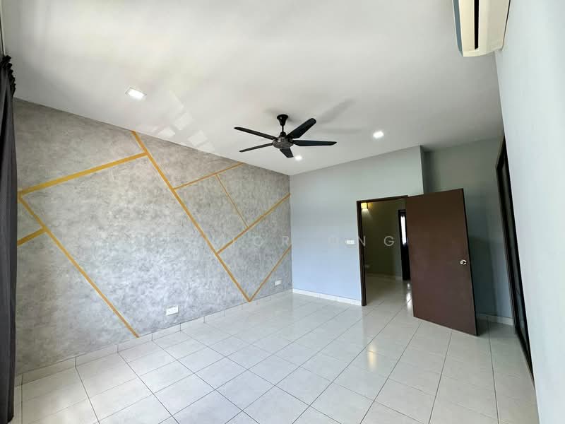 2-storey Terraced House for Sale in M Residence 2 (Rawang) - Junior Ong - Living Room - PropertyGuru.com.my