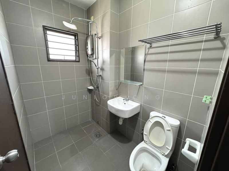 2-storey Terraced House for Sale in M Residence 2 (Rawang) - Junior Ong - Bathroom - PropertyGuru.com.my
