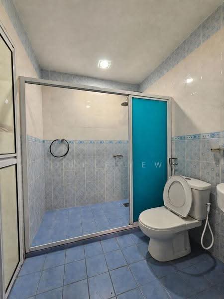 1-storey Terraced House for Sale in Taman Abad (Johor Bahru) - Julie Yew - Bathroom - PropertyGuru.com.my