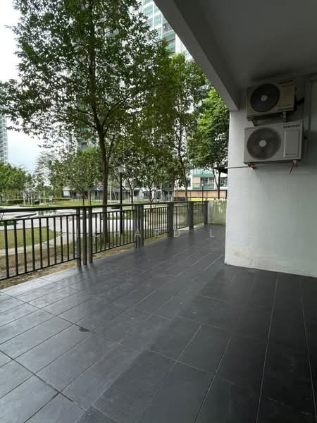 Kediaman Servis untuk Disewa di 8Scape Residence @ Sutera - Richard Lee - Balcony - PropertyGuru.com.my