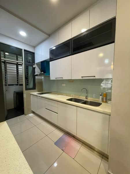 Kediaman Servis untuk Disewa di 8Scape Residence @ Sutera - Richard Lee - Kitchen - PropertyGuru.com.my