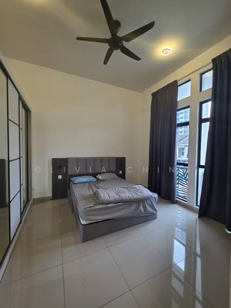 Rumah Teres 2-Tingkat untuk Dijual di Taman Seri Austin (Tebrau) - Olivia Ching - Bedroom - PropertyGuru.com.my