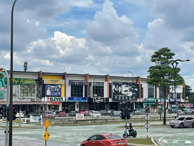 Shop / Office untuk Disewa di Seksyen 35 (Shah Alam) - Honsa Ung - Exterior - PropertyGuru.com.my