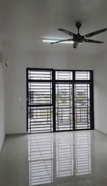 Cluster House for Sale in Bukit Indah (Iskandar Puteri (Nusajaya)) - Andy Chan - Living Room - PropertyGuru.com.my