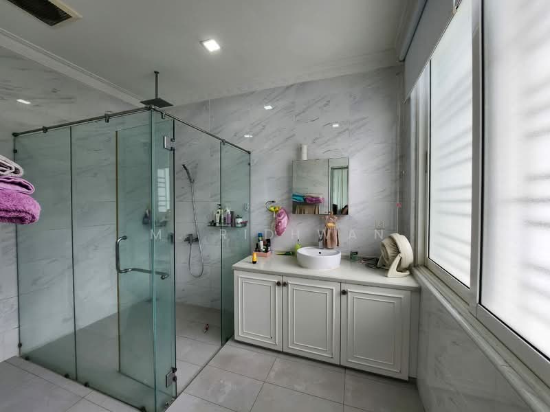 Semi-Detached House for Rent in Cyberjaya (Selangor) - M. Ridhwan - Bathroom - PropertyGuru.com.my