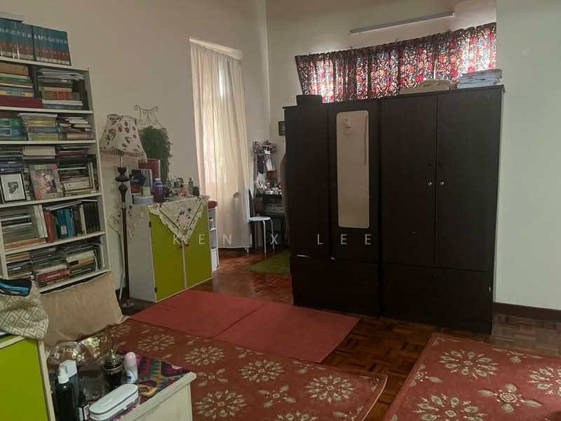 Rumah Teres 2-Tingkat untuk Dijual di Putra Heights (Subang Jaya) - Kenix Lee - Living Room - PropertyGuru.com.my