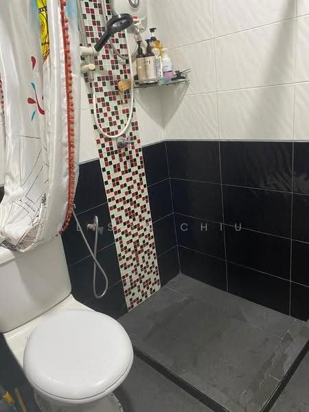 Service Residence for Rent at Fortune Avenue - Alison Chiu - Bathroom - PropertyGuru.com.my