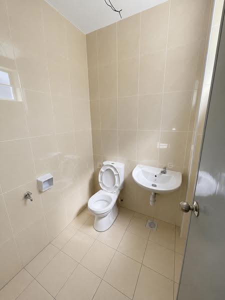 Semi-Detached House for Sale in Taman Klebang Perdana (Chemor) - David Wong - Bathroom - PropertyGuru.com.my