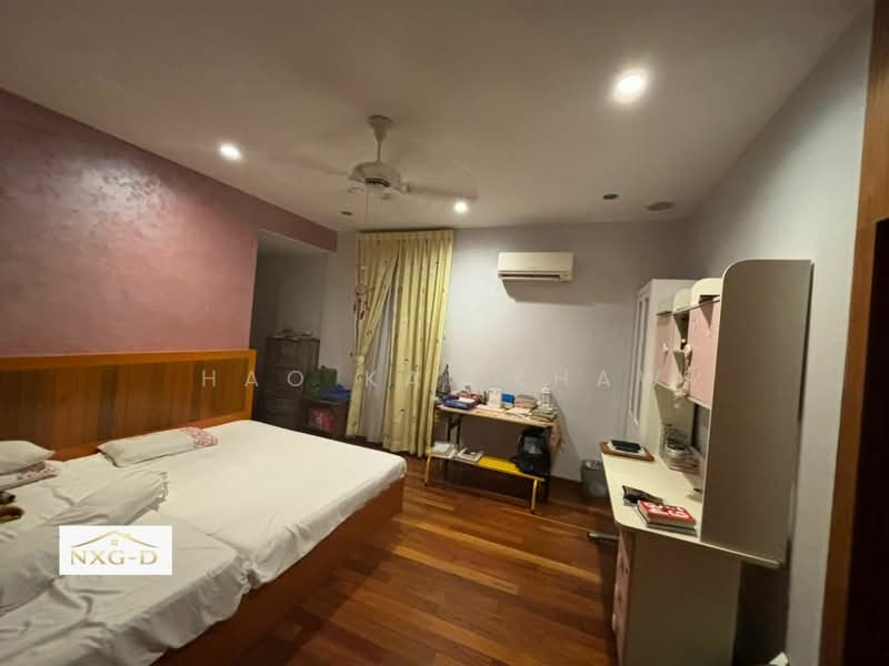 Semi-Detached House for Sale in Bandar Botanic (Klang) - Hao Kai Khaw - Bedroom - PropertyGuru.com.my