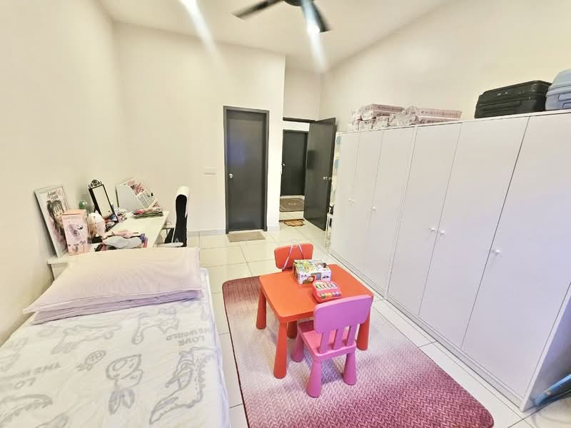 Rumah Teres 2-Tingkat untuk Dijual di Alam Sari (Bangi) - Alif Saad - Bedroom - PropertyGuru.com.my