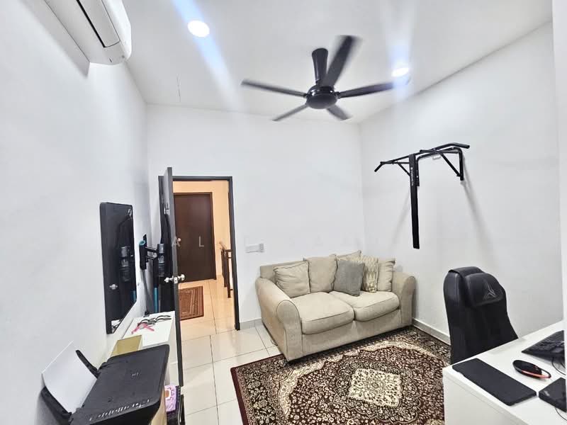 Rumah Teres 2-Tingkat untuk Dijual di Alam Sari (Bangi) - Alif Saad - Study - PropertyGuru.com.my