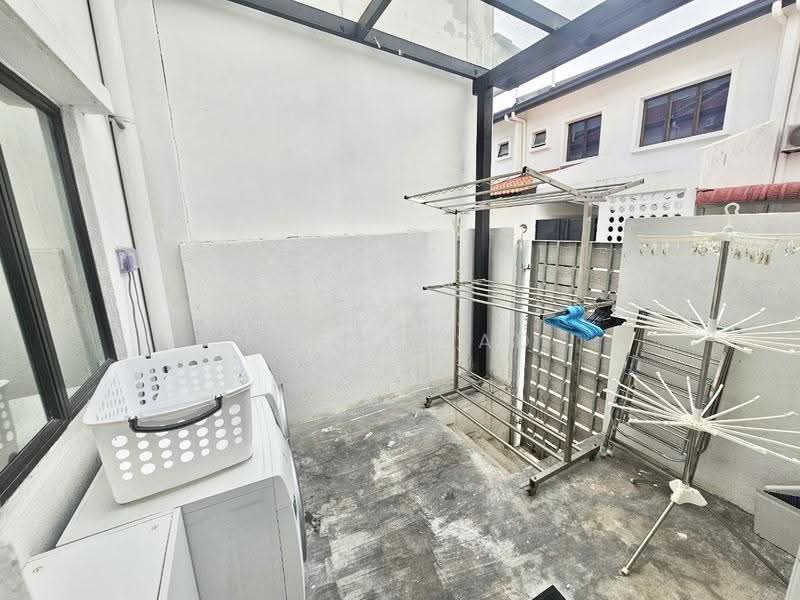 Rumah Teres 2-Tingkat untuk Dijual di Alam Sari (Bangi) - Alif Saad - Exterior - PropertyGuru.com.my