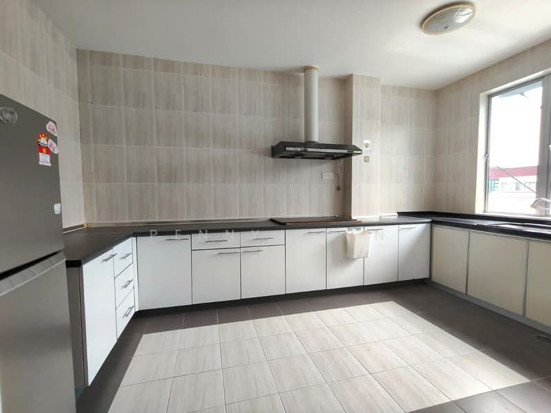Condominium for Rent at Canning Suites - PENNY CHEN - Kitchen - PropertyGuru.com.my