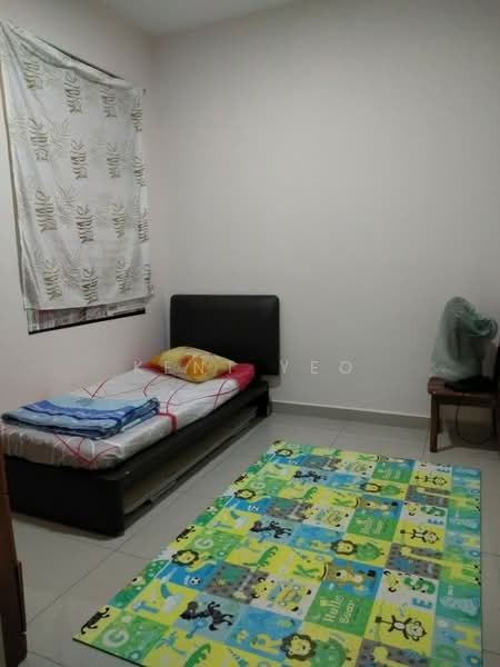 Flat for Sale at Kondo Rakyat - Kent Yeo - Bedroom - PropertyGuru.com.my