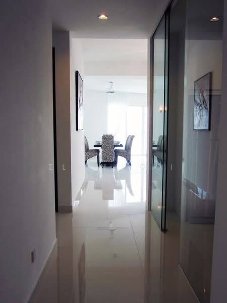 Condominium for Rent at Gurney Paragon - Elaine Ooi - Corridor - PropertyGuru.com.my