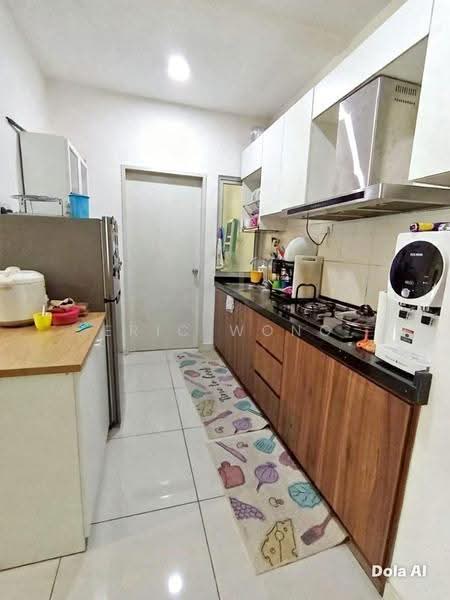 Kediaman Servis untuk Disewa di Savanna Executive Suite @ Southville City - Eric Wong - Kitchen - PropertyGuru.com.my