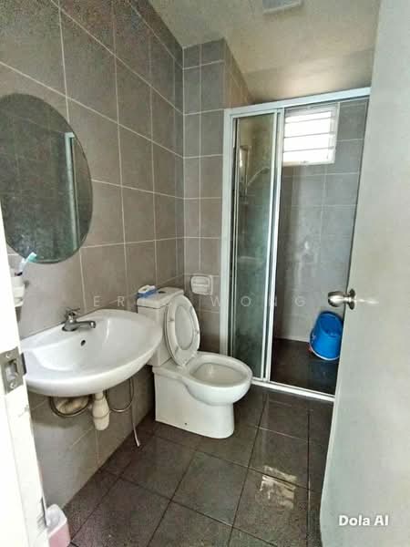 Kediaman Servis untuk Disewa di Savanna Executive Suite @ Southville City - Eric Wong - Bathroom - PropertyGuru.com.my