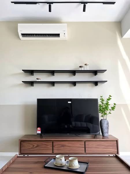 Kediaman Servis untuk Disewa di Met 1 Residences - Kim Ling - Living Room - PropertyGuru.com.my